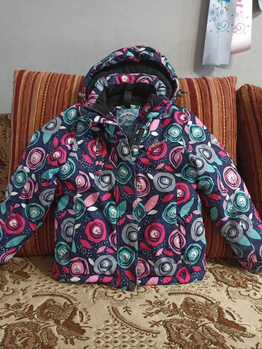 Зимний костюм на девочку