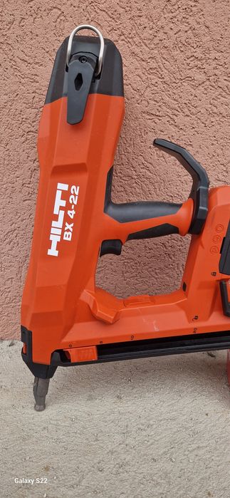Hilti pistol de cuie pe acumulator