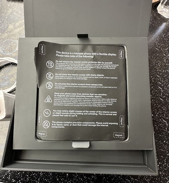 Vand  HONOR Magic V3 Full Box