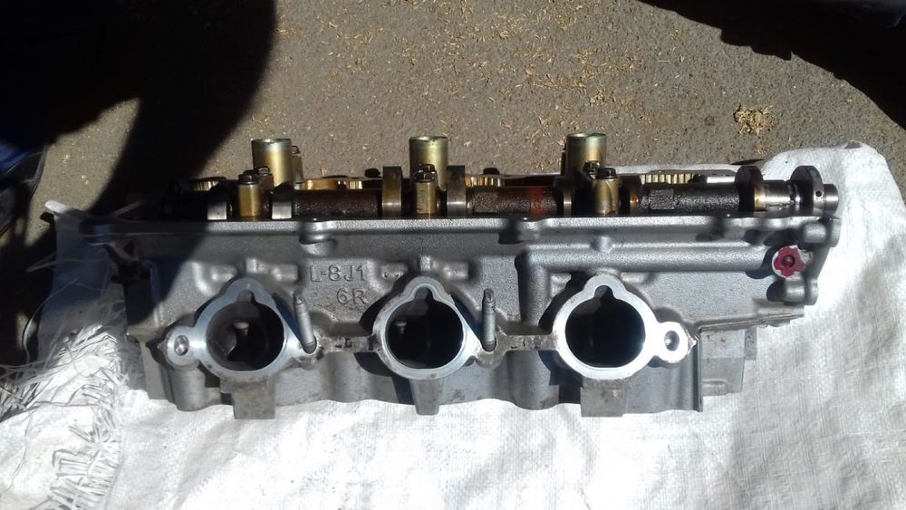 Головка блока в зборе