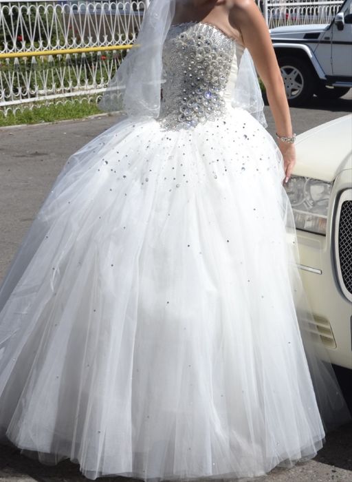 Продам свадебное платье