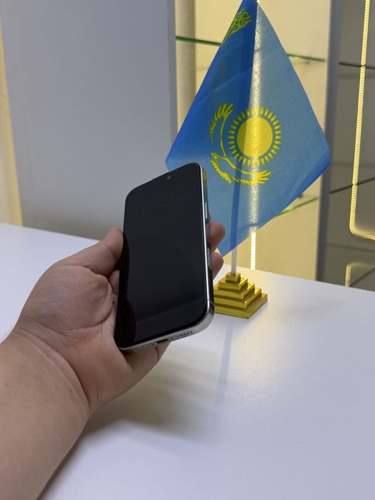 Iphone 16 pro с гарантией/WAM