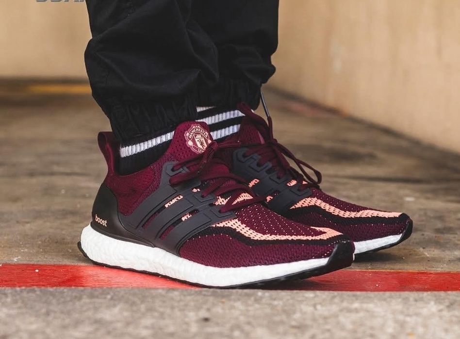 Adidas ultraboost X Man Utd 42 originali noi