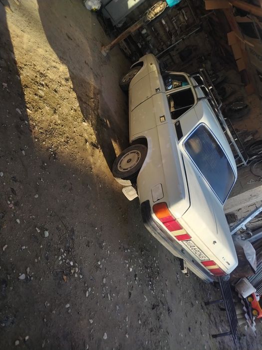 31029 волга 1996 иил прицеп билан холати яхши