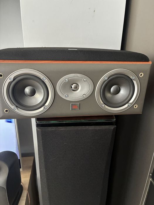 Тонколони Infinity Reference 61l