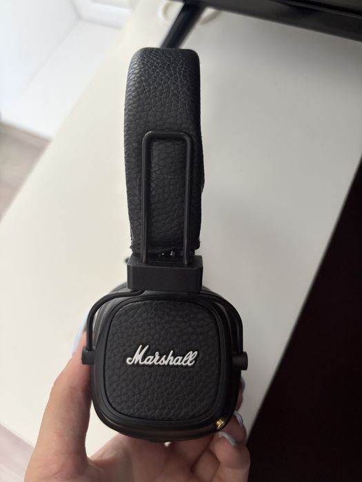 Наушники Marshall