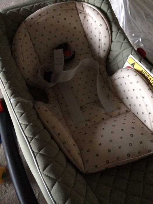 Продам автолюльку