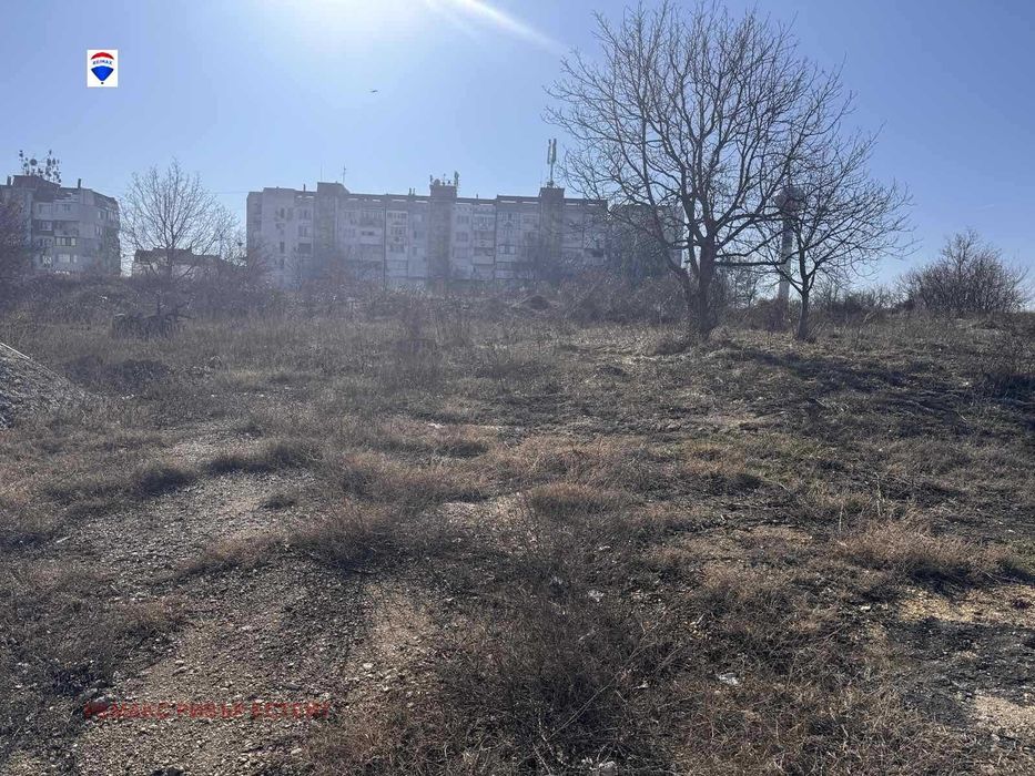 УПИ с решение за строеж - За продажба -  кв. Дружба 3