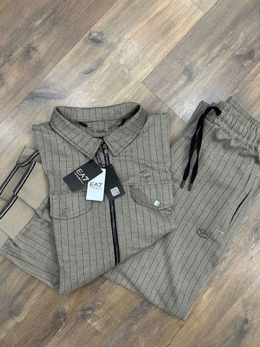 ОРИГИНАЛЕН Мъжки Екип Emporio Armani EA7