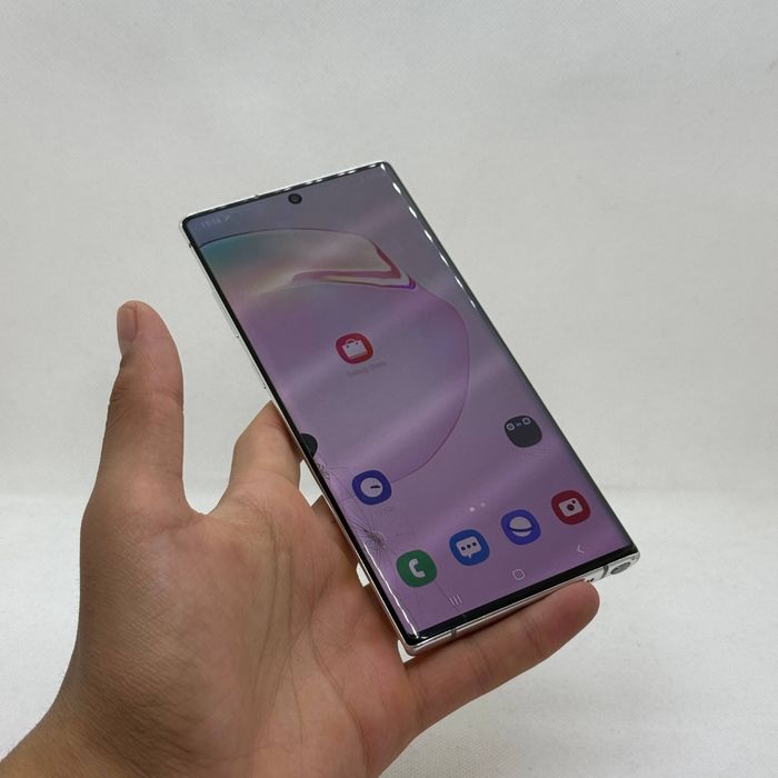 Samsung Note 10+ sotiladi