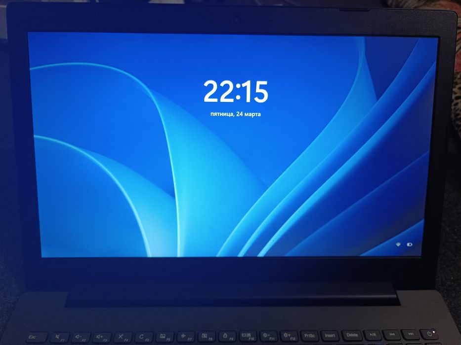Noutbuk lenovo Ideapad