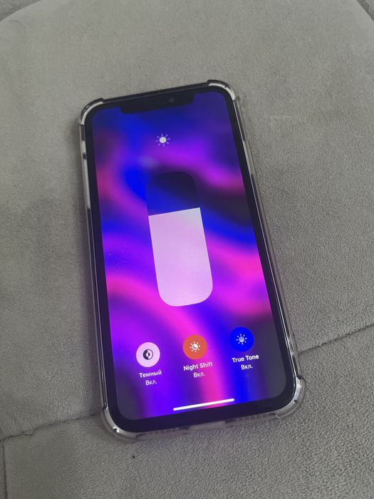 Продам IPhone 11