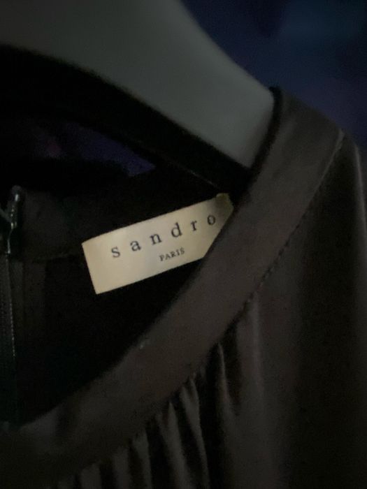 Продам брендовое плптье.