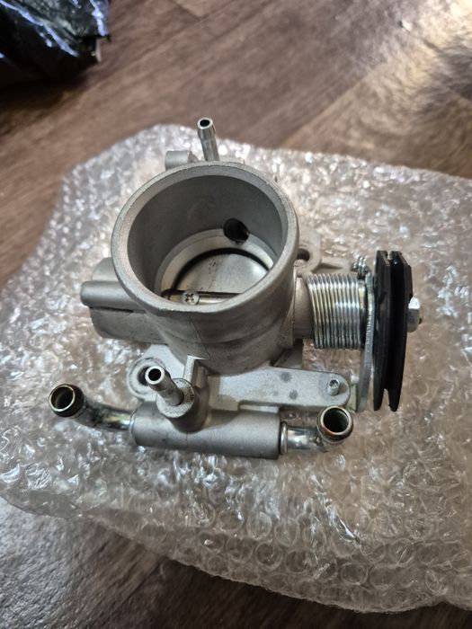 Дросельная заслонка на Калину