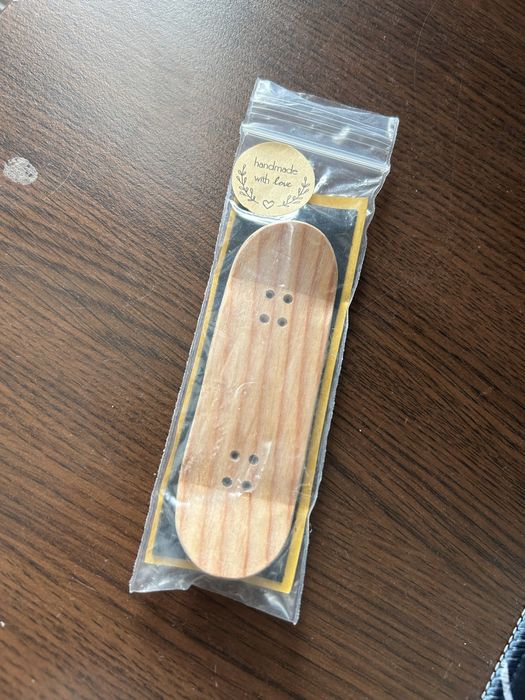 Ръчно израбетена база за fibgerboard!