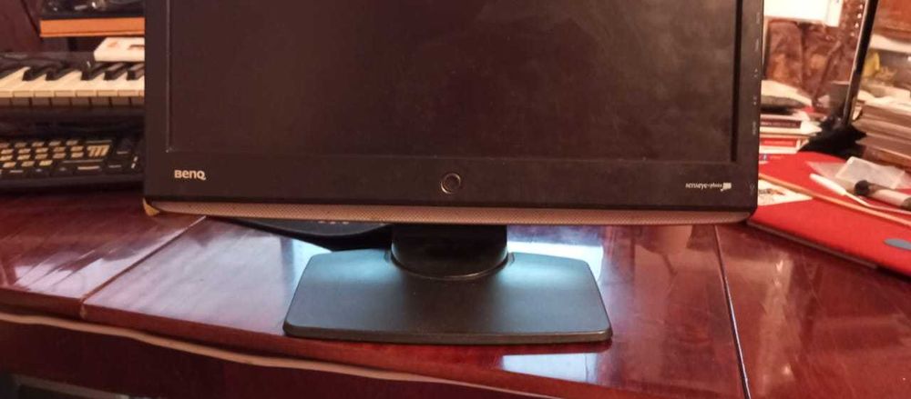 Монитор 19" Benq E900W