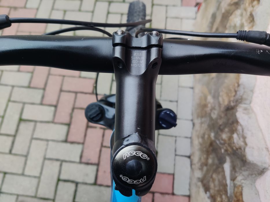 vând bicicletă nouă