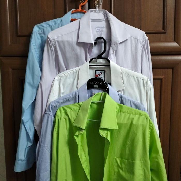 Разная мужская одежда