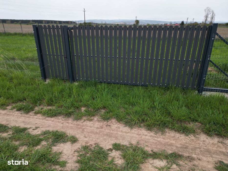 Teren intravilan 710 M²  împrejmuit com. Reci Covasna