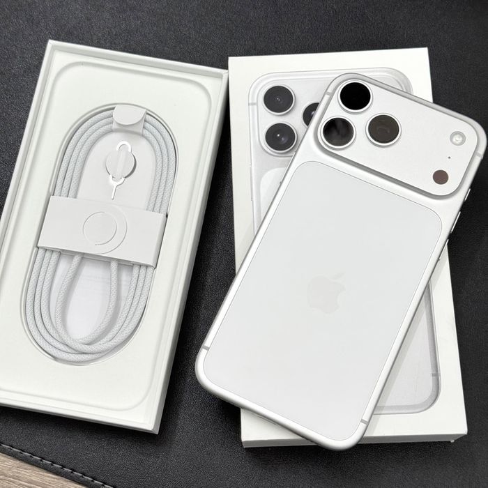 Iphone 17 Pro max dubai