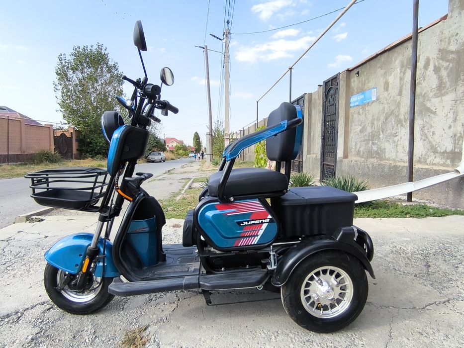 Трицикл, электромопед, скутер