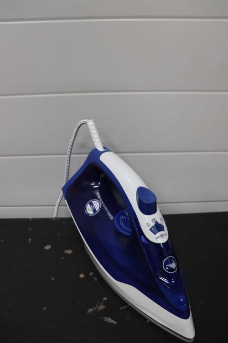 Парна ютия Tefal Express FV2838, 2400 W за бързо нагряванe