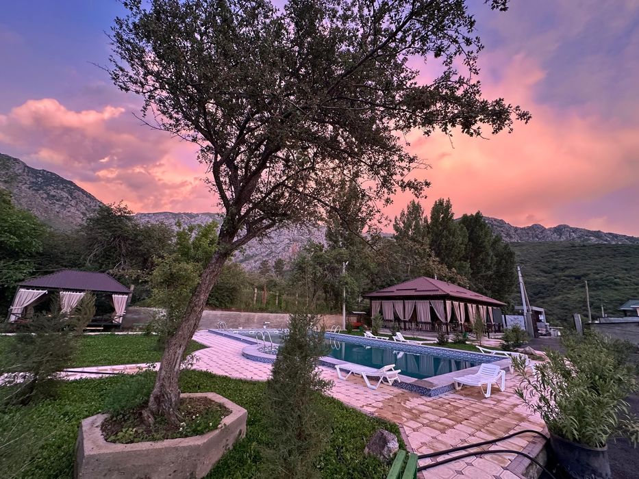 Котедж Бургулюк возле санатори