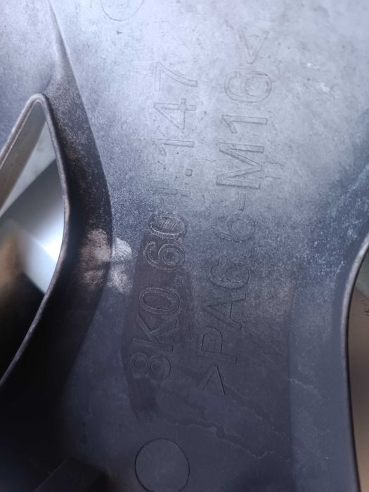 Оригинални тасове Audi 16 цола