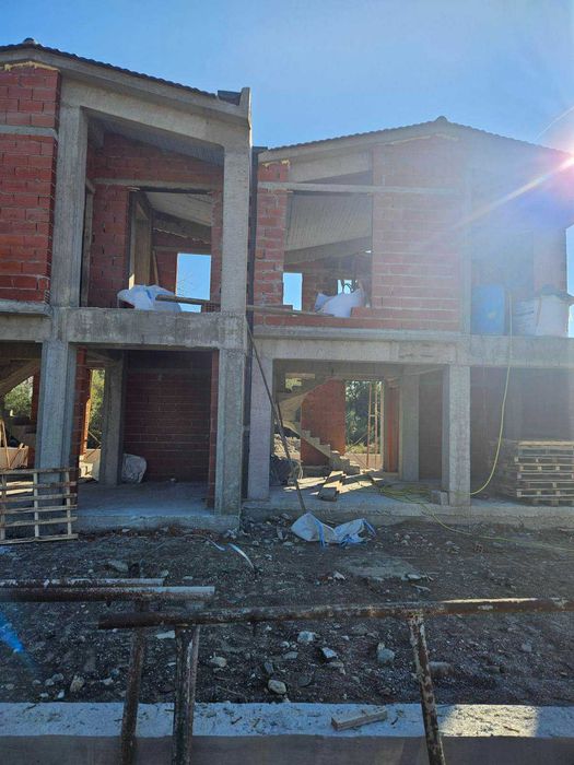 Двуетажни къщи в строеж - Bratsaki, Гърция!