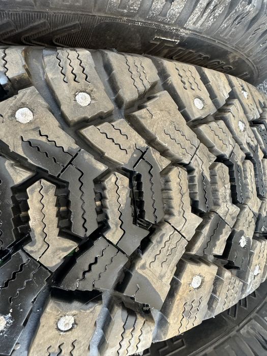 Продам шины зимние