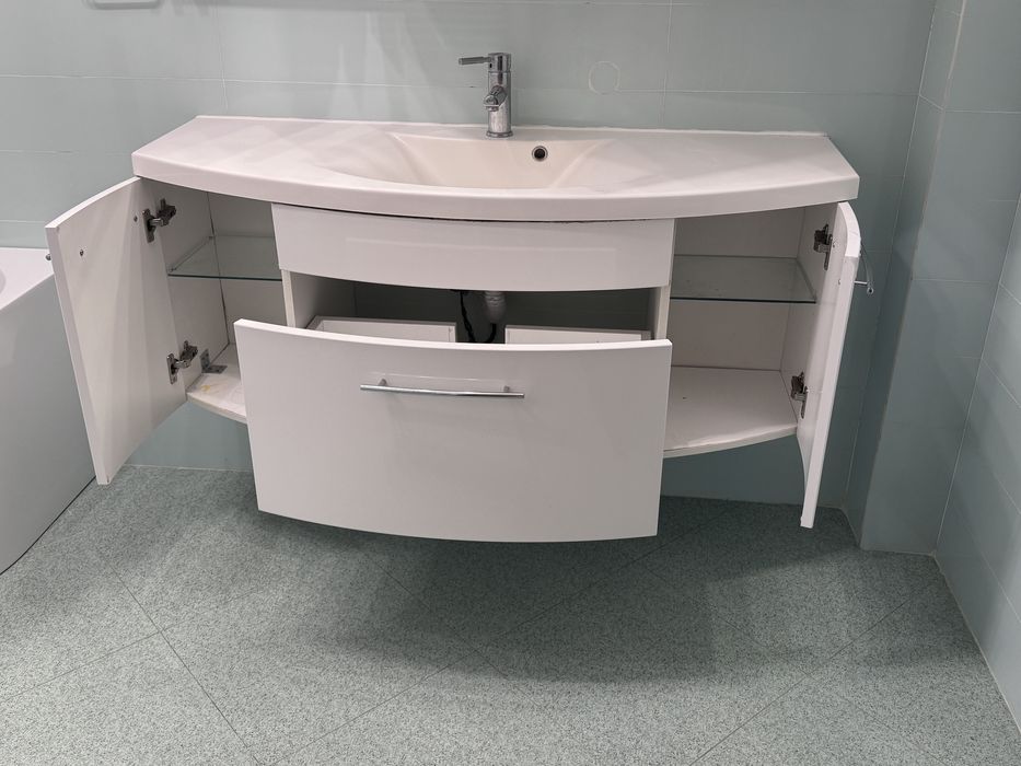 Mobilier baie, lavoar