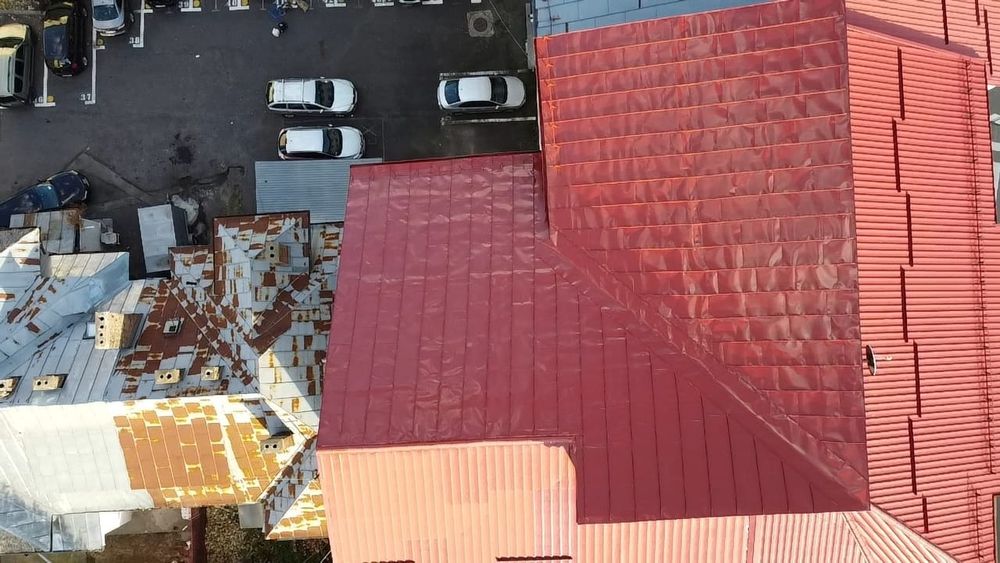 Vopsim tabla / tigla / acoperisuri