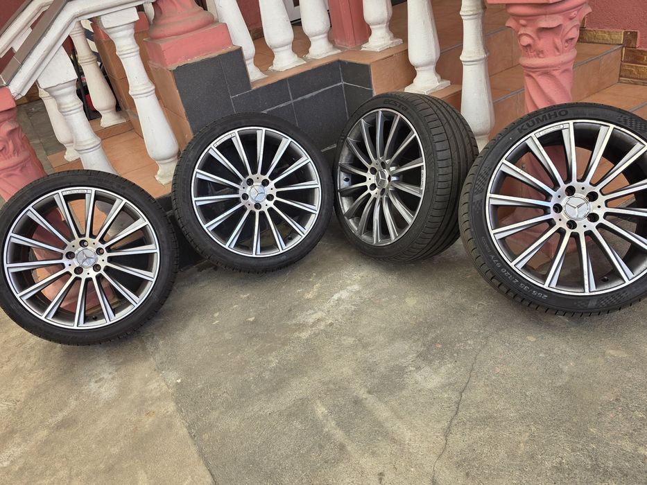 Vand set de anvelope cu jante AMG, 20, in doua marimi, cu anvelope ap