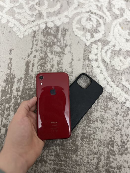 Продам Айфон Хр в отличном состояние