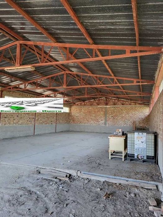 Продава се Склад в с. Скутаре, Област Пловдив - 1100 кв.м за 163 €/кв.м - Снимка #1