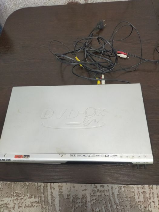 DVD   плеер  samsung