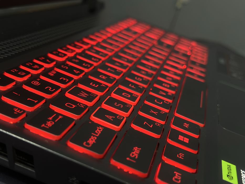 Мощный Игравой ноутбук Acer Nitro 5 Intel Core i5-12450H