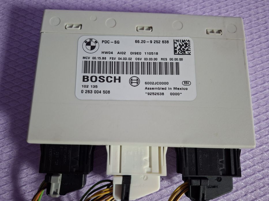 Modul PDC senzori parcare fata și spate BMW E81  E87 E90 Cod 9252638