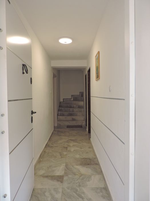Продава се Къща в Приморско - 320 кв.м за 1204 €/кв.м - Снимка #3
