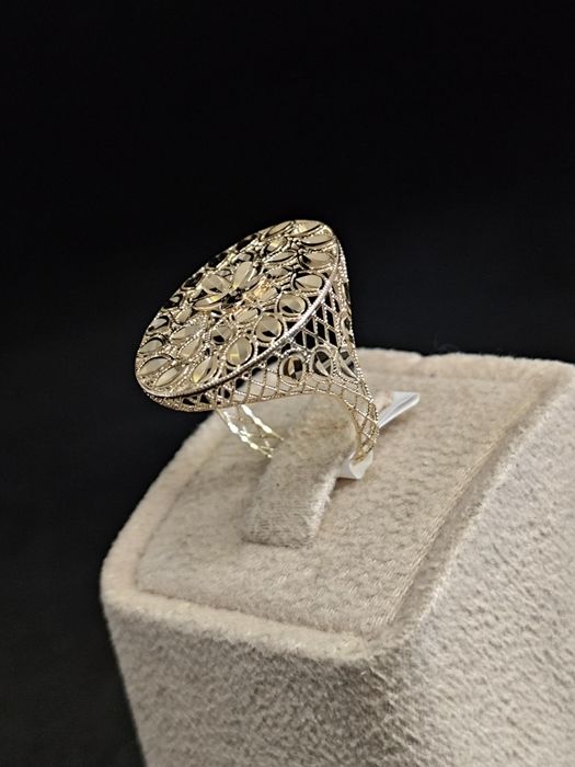 НОВ Златен Пръстен 2.41гр / 14К