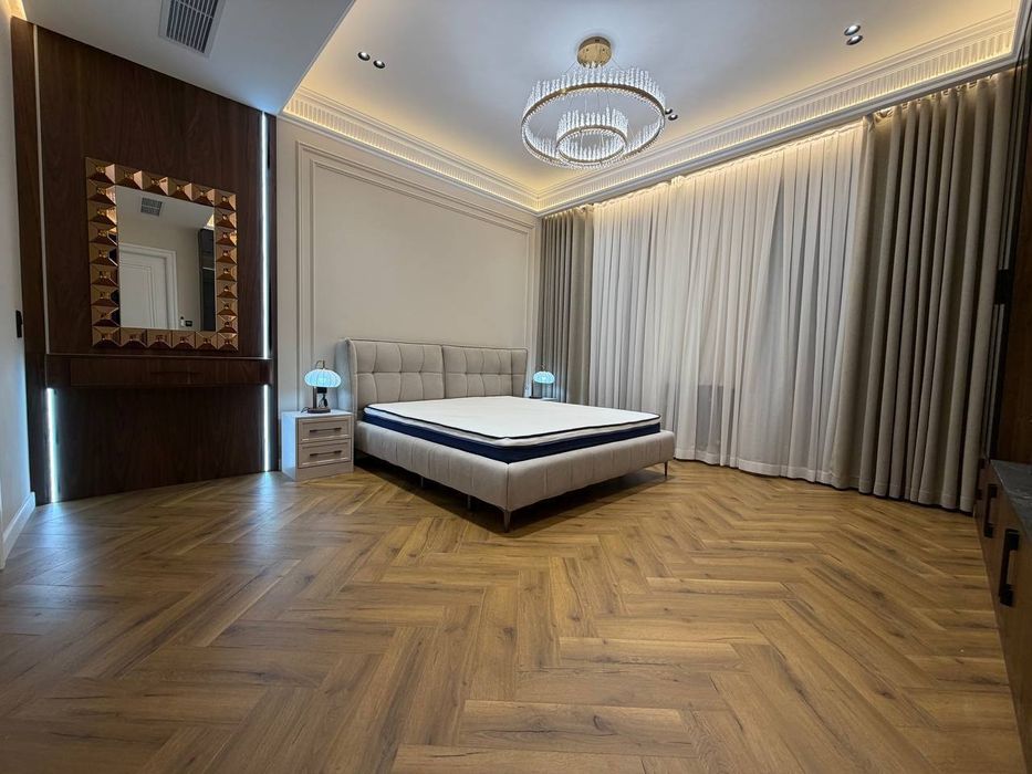 Продается 5ти ком квартира, ЖК Габус, ор-р: ул.Моштабиб Гламур, 180м²