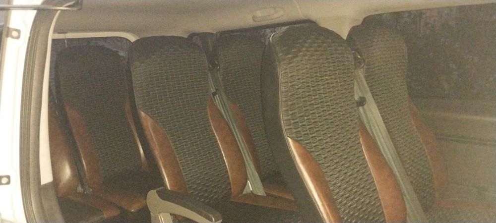 We will order. Принимаем заказ Услуги микроавтобус 8 у́риндикли  микро