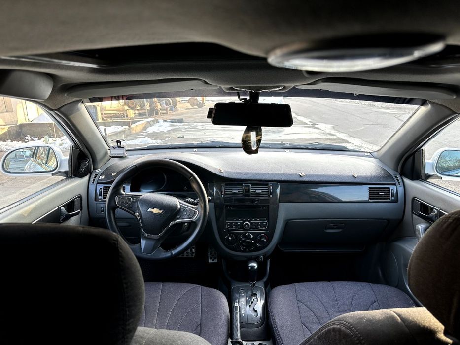 Laccetik 1.8 avtomatik