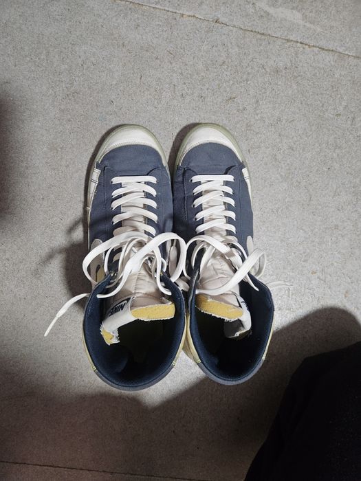 Nike Blazers move to zero 77