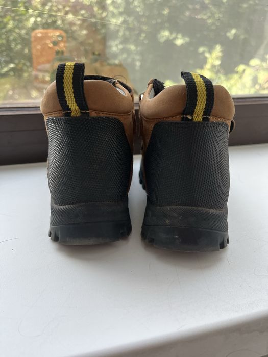 Ботинки демисезонные кожаные 27