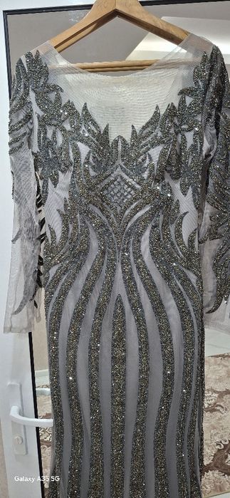 Дамска официална рокля