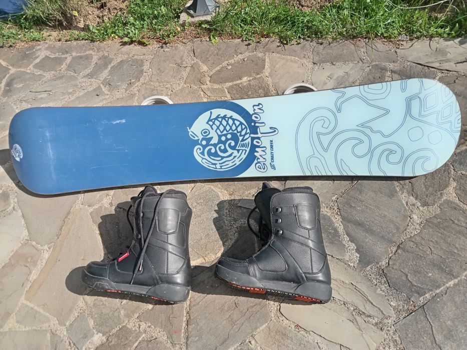 Placă snowboard Crazy Creek cu legături și boots
