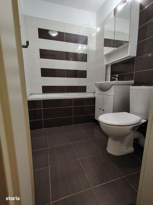 Apartament 2 camere, semidecomandat, 55mp, metrou, AC, Unirii