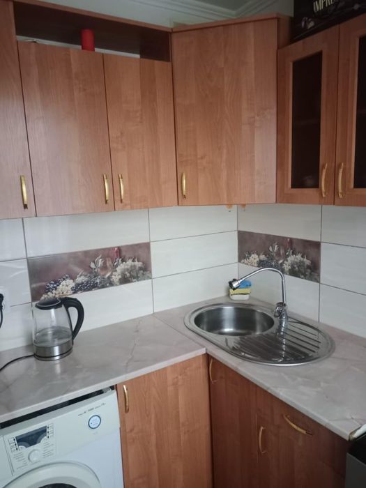 Продам 1 комн квартиру 12100