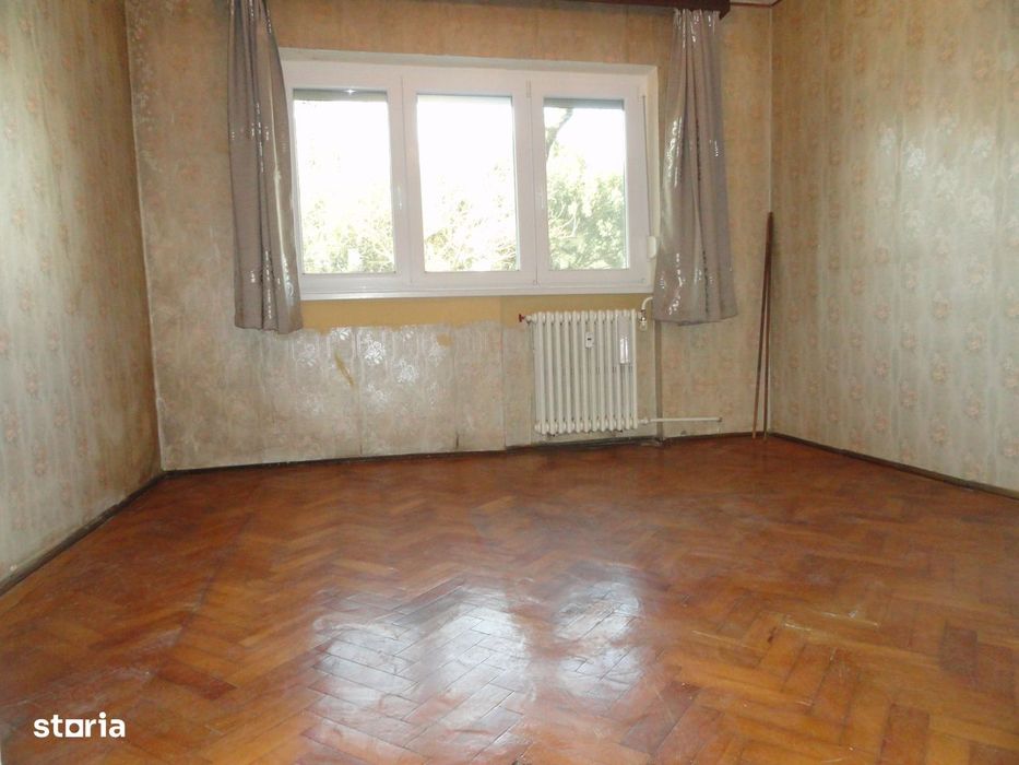 Apartament 3 camere conf. 1 parter inalt zona centrala, vad comercial — fotografia 3